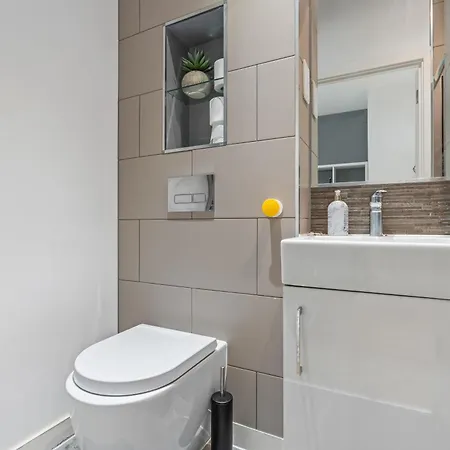 Centre Luxe With Pool Table & Table Tennis Apartmán *