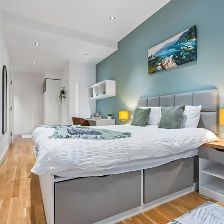 Apartmán Centre Luxe With Pool Table & Table Tennis *