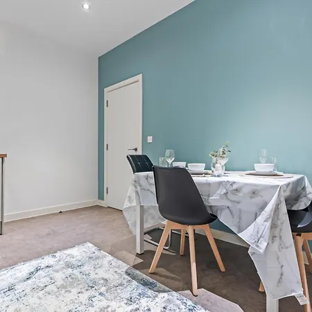 Apartmán Centre Luxe With Pool Table & Table Tennis Leeds (West Yorkshire)