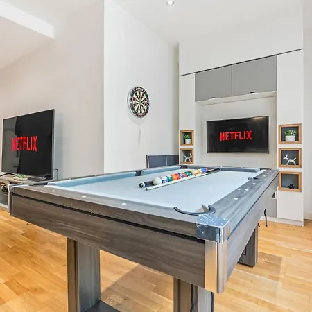 Apartmán Centre Luxe With Pool Table & Table Tennis *