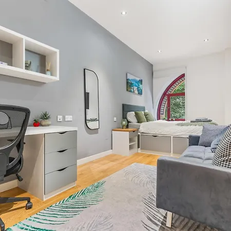 Apartmán Centre Luxe With Pool Table & Table Tennis Leeds (West Yorkshire)